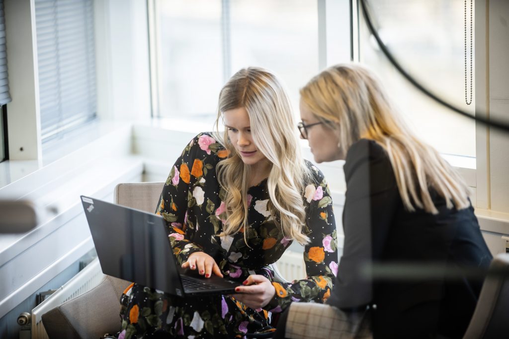 Bilde av ansatte i Lindorff