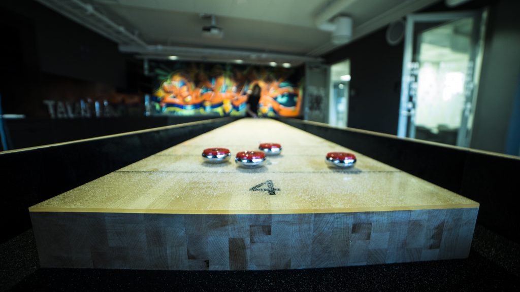 Bilde av Shuffelboardet hos Oculos