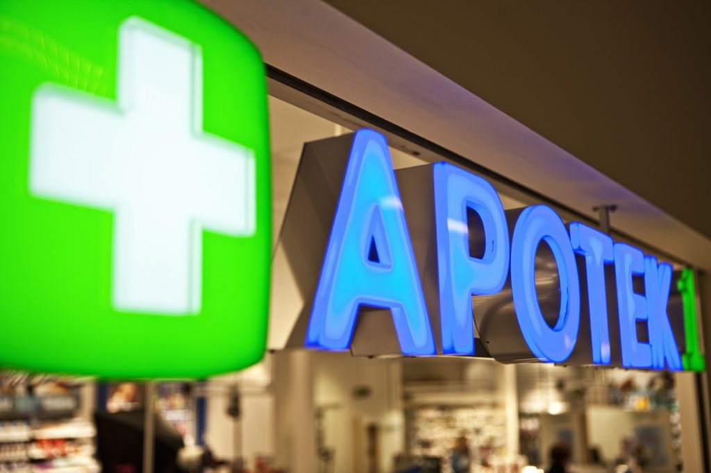 Apotek1 logo i butikk