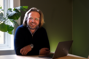 Thomas Lillebror Finne i Viva Media