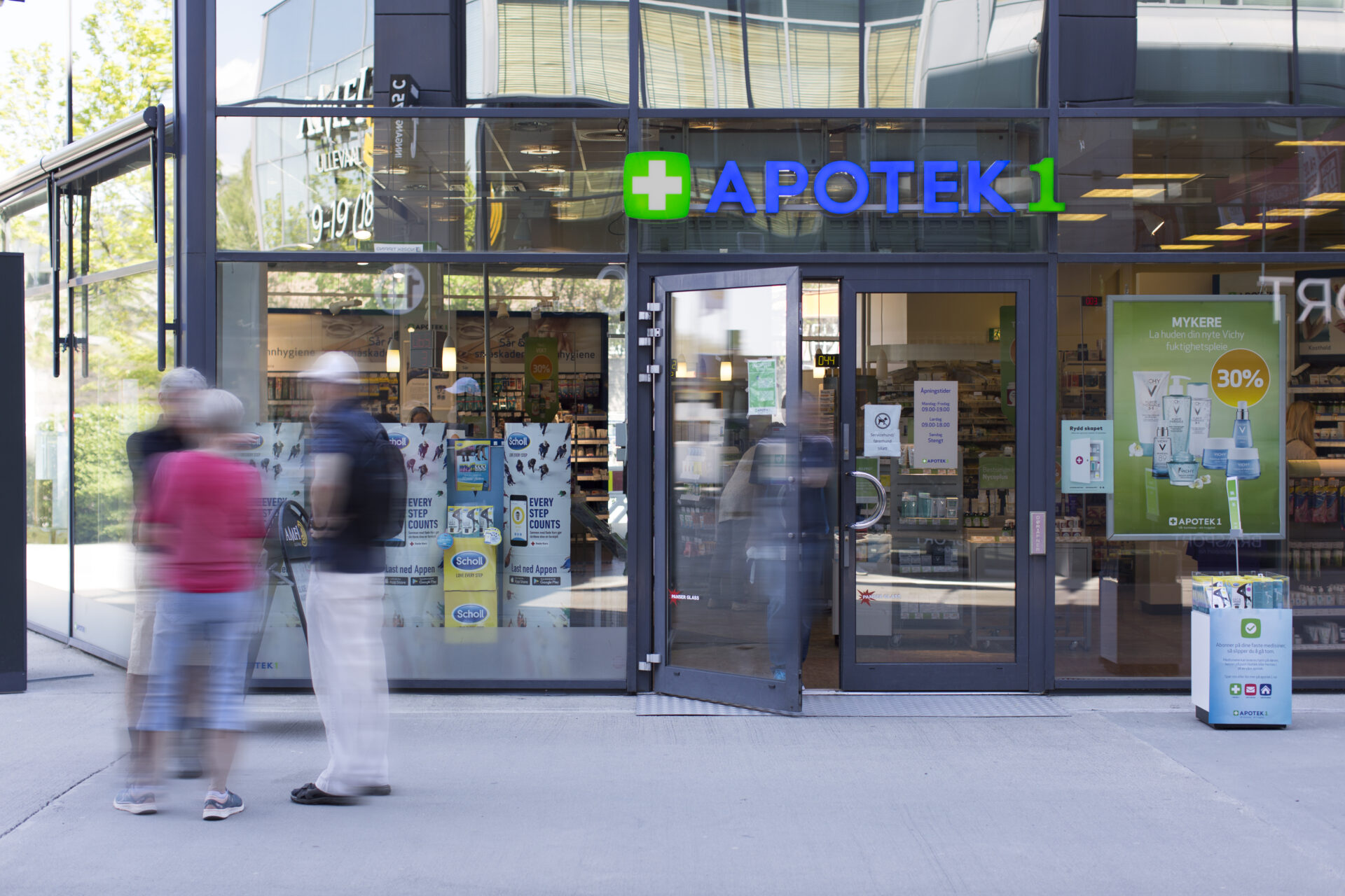 Apotek 1 ansatte digital markedsfører med teft