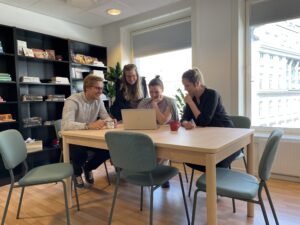 Av og til kommunikasjonsrådgiver illustrasjonsbilde